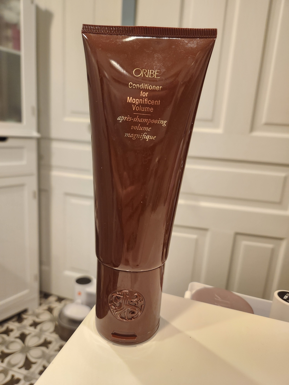 Oribe Conditioner for Magnificent Volume